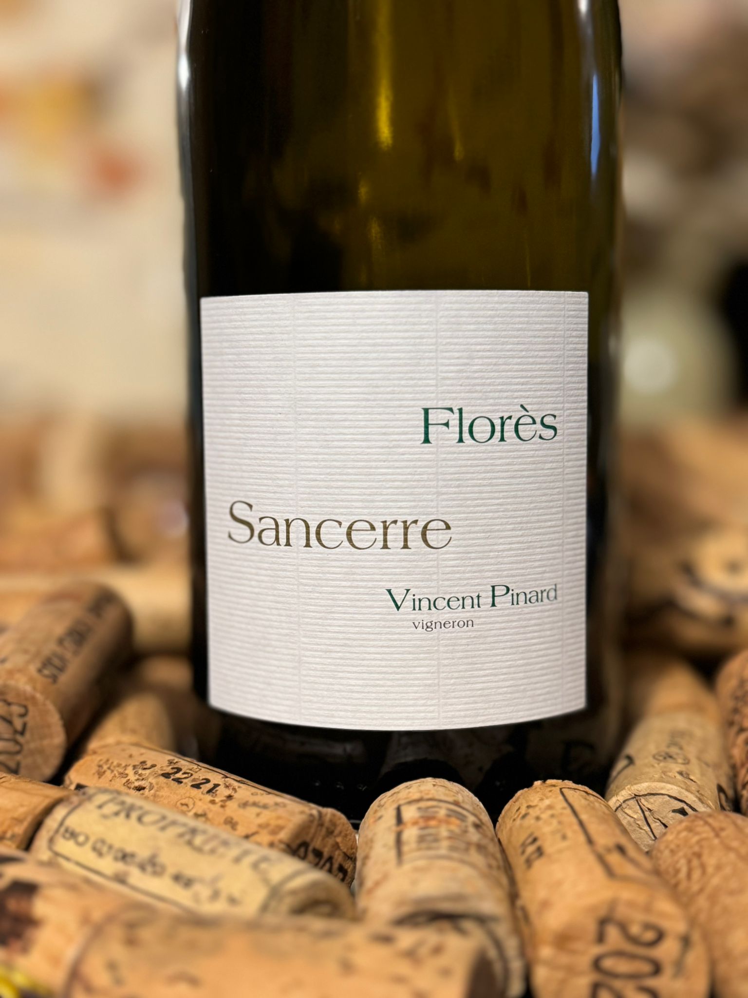 menetou salon rouge « clos des treilles » 2022 domaine philippe gilbert menetou salon rouge « clos des treilles » 2022 domaine philippe gilbert